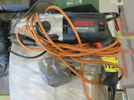 1 Schlagbohrmaschine Fabr.: Bosch Typ: