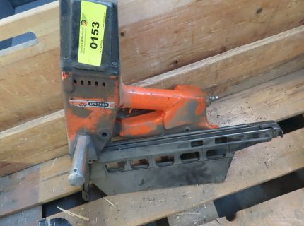1 Druckluftnagler Fabr.: Holzherr große