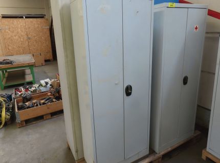 1 Metallschrank ca 80 x