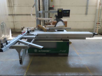 1 Formatkreissäge Fabr.: Altendorf Typ: