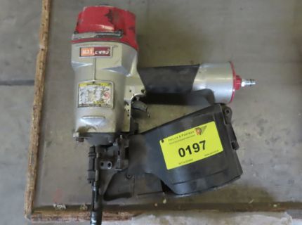 1 Druckluftnagler ohne Typenbezeichnung