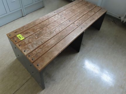 1 Holzbank Eigenbau