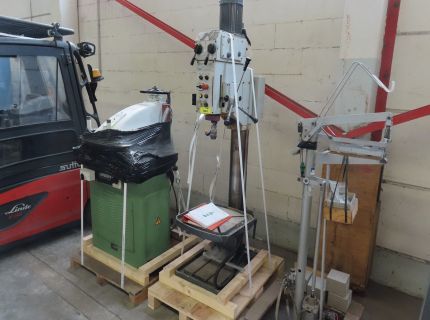 1 Säulenbohrmaschine (Getriebe-Bohrmaschine) Fab.: Optimum