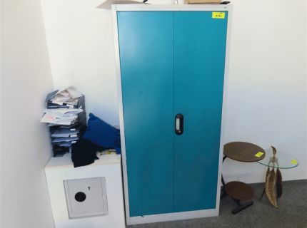 1 Metall-Lagerschrank Fabr.: CP 2-türig