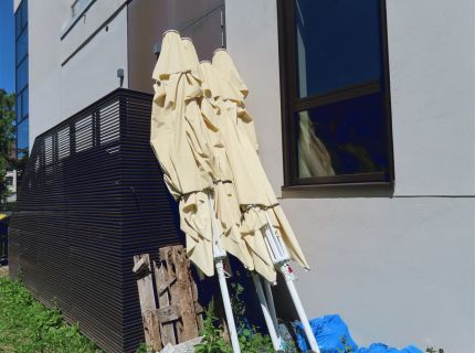 4 Biergarten-Sonnenschirme Stoffbezug gelb mit
