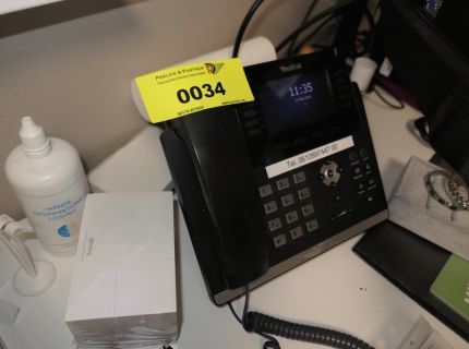 1 Tischtelefon Fabrikat Yealink