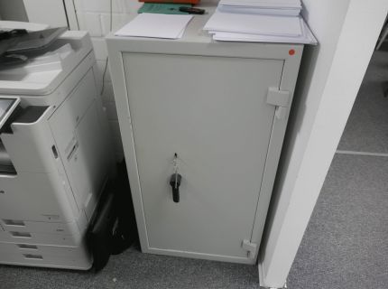1 Tresor Schlüsselschließtechnik