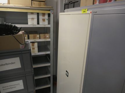 1 Stahlschrank 2 Flügeltüren grau