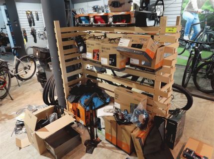 1 Holzregal Inhalt Fahrradtaschen Marke: