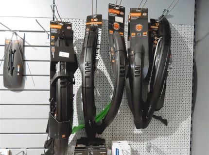 1 Posten Fahrradzubehör bestehend aus