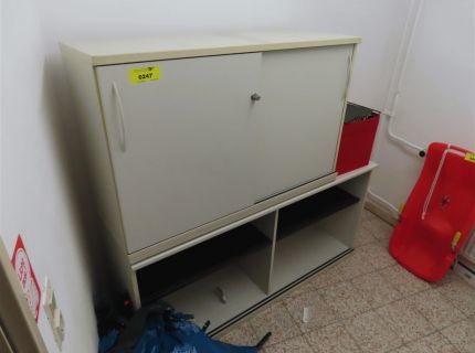 2 Lagersidebord Schiebetüren beige verschiedene