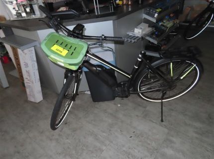 1 E-Trekkingbike Fabr.: Stevens Typ: