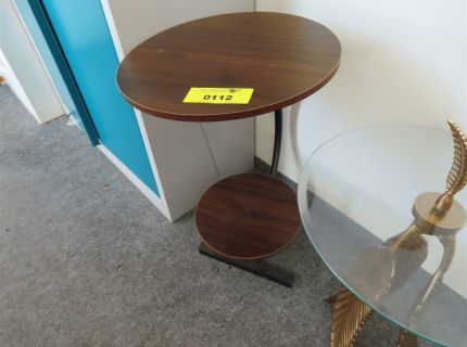 1 Beistelltisch rund ca. 03