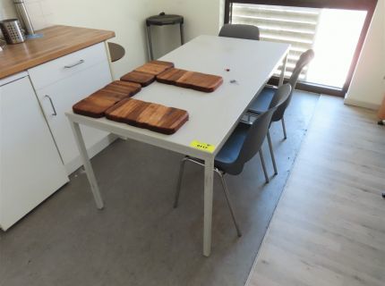 1 Beistelltisch rechteckig ca. 2