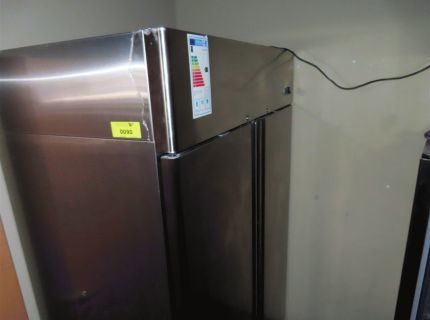 1 Gastro-Kühlschrank Fabr.: Metro Professional