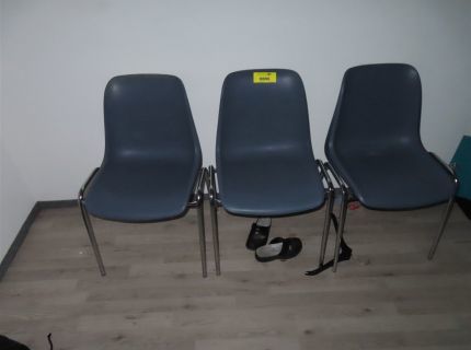 3 Gästestuhl Kunststoff grau