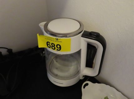 1 Wasserkocher Fabr.: Grundig