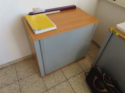 2 Sideboards ca. 1 m