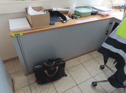 1 Sideboard ca. 2 m