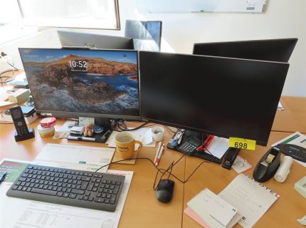 1 EDV-Arbeitsplatz bestehend aus: 1