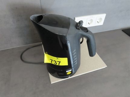1 Wasserkocher Fabr.: Braun