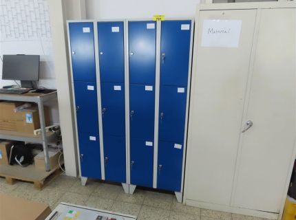 2 Spindschränke bestehend aus: jeweils