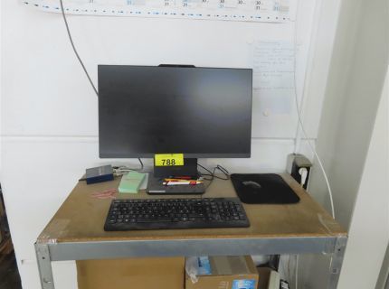 1 EDV-Arbeitsplatz bestehend aus: 1