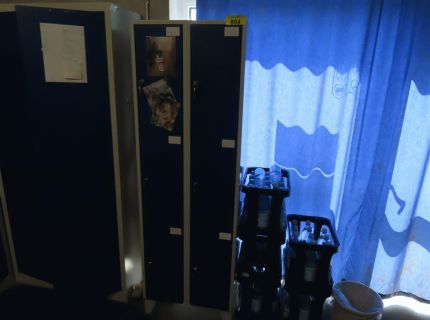 1 Spindschrank bestehend aus: 6