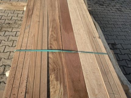 90 Guyana-Teak-Holz Basralocus Maß: