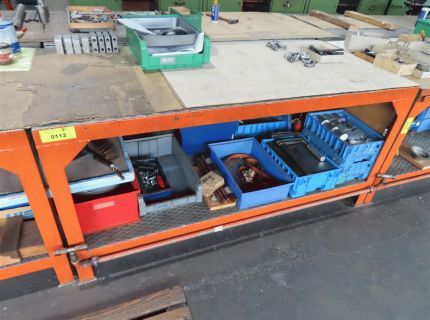 1 Arbeitstisch Metallausführung Maß je