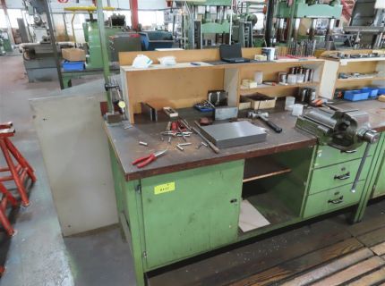 1 Werkbank ca. 180 x