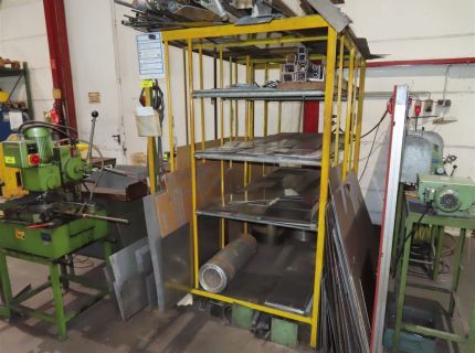 1 Materialregal Eigenbau ca. 300