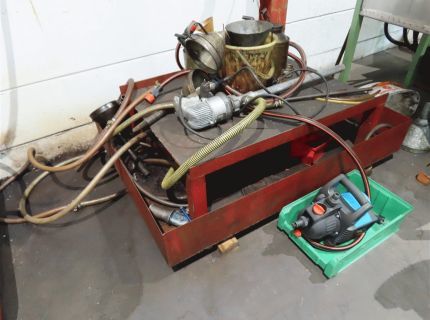 2 Ölauffangwannen verschiedene Größen Eigenbau