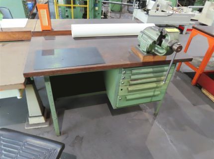 1 Werkbank ca. 150 x