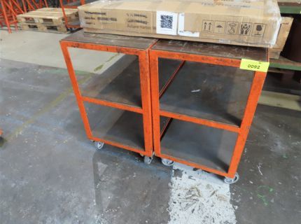 2 Ablagewagen je 3 Ablagen