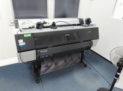 1 Großformat-Drucker Fabr.: Epson Typ: