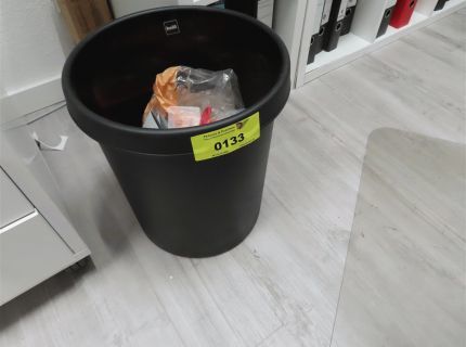 1 Mülleimer