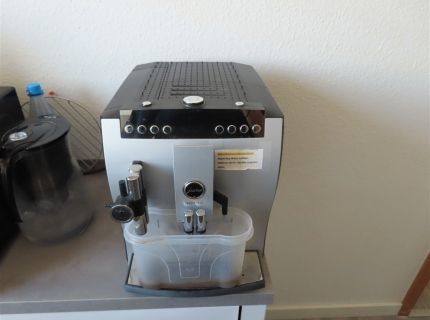 1 Kaffee-Vollautomat Fabr.: Jura Typ: