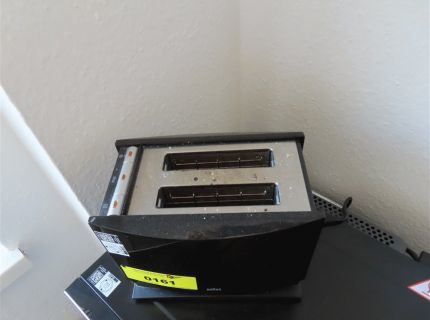 1 Toaster Fabr.: Braun