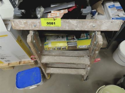 1 Holzklappleiter